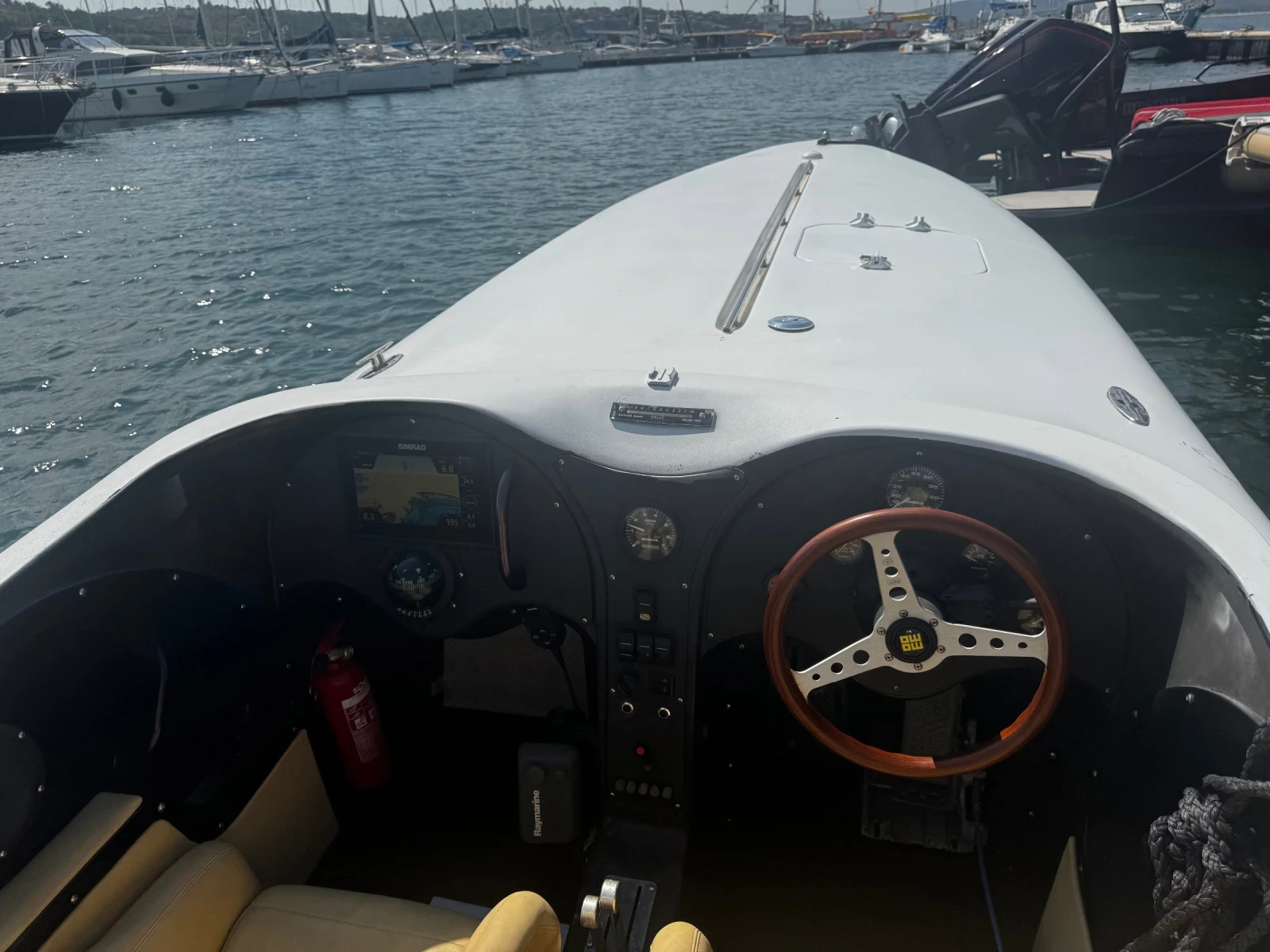 Лодка Bavaria, снимка 11 - Воден транспорт - 53780008