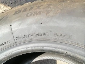 Гуми Зимни 245/70R16, снимка 6 - Гуми и джанти - 42672404