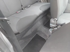 Toyota Aygo, снимка 12