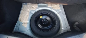 Ford Focus 1.6 Ghia, снимка 17