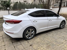 Hyundai Elantra, снимка 6