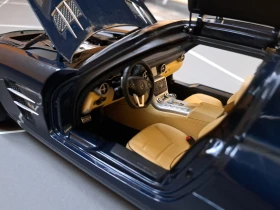 Mercedes-Benz SLS AMG 