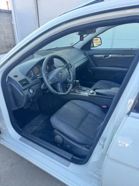 Mercedes-Benz C 200 2.2CD? Elegance, снимка 4