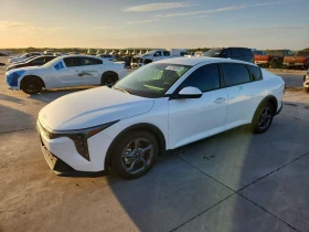 ������ Kia K4