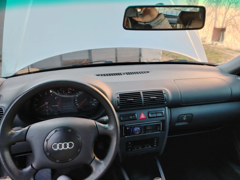 Audi A3 1.6 101кс., снимка 9 - Автомобили и джипове - 47911891