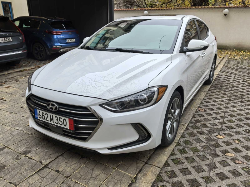 Hyundai Elantra, снимка 1 - Автомобили и джипове - 48271593