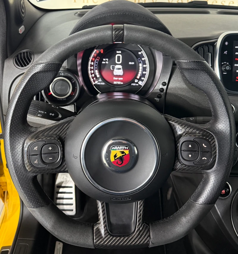 Abarth 595 Competizione* Turbo* Carbon, снимка 11 - Автомобили и джипове - 48627058