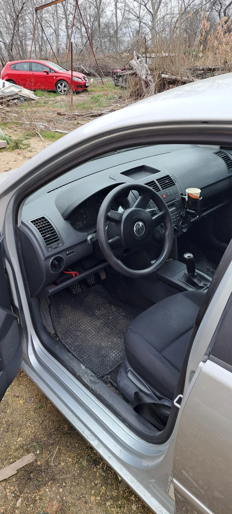 VW Polo, снимка 5 - Автомобили и джипове - 48954051