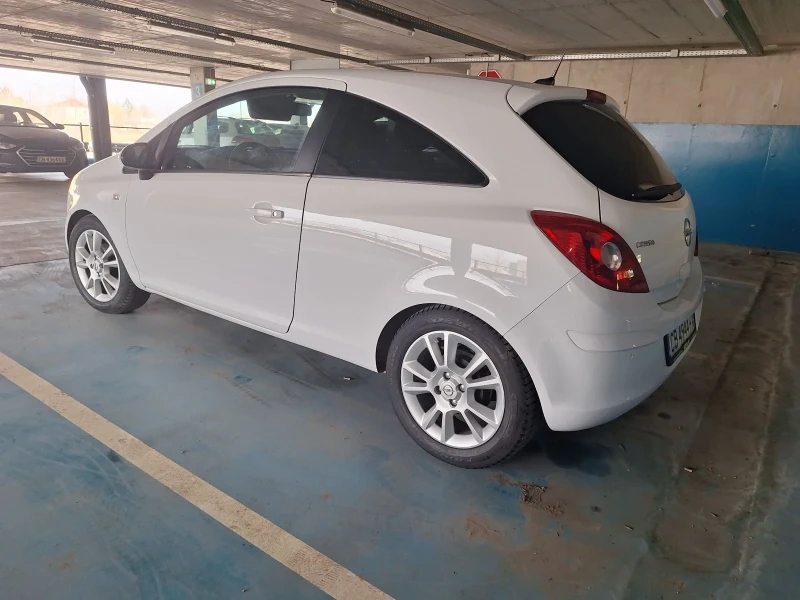 Opel Corsa Автоматик, LPG, снимка 6 - Автомобили и джипове - 49597684