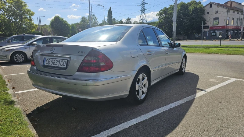 Mercedes-Benz E 220 2.2cdi / Промо, снимка 4 - Автомобили и джипове - 52695460