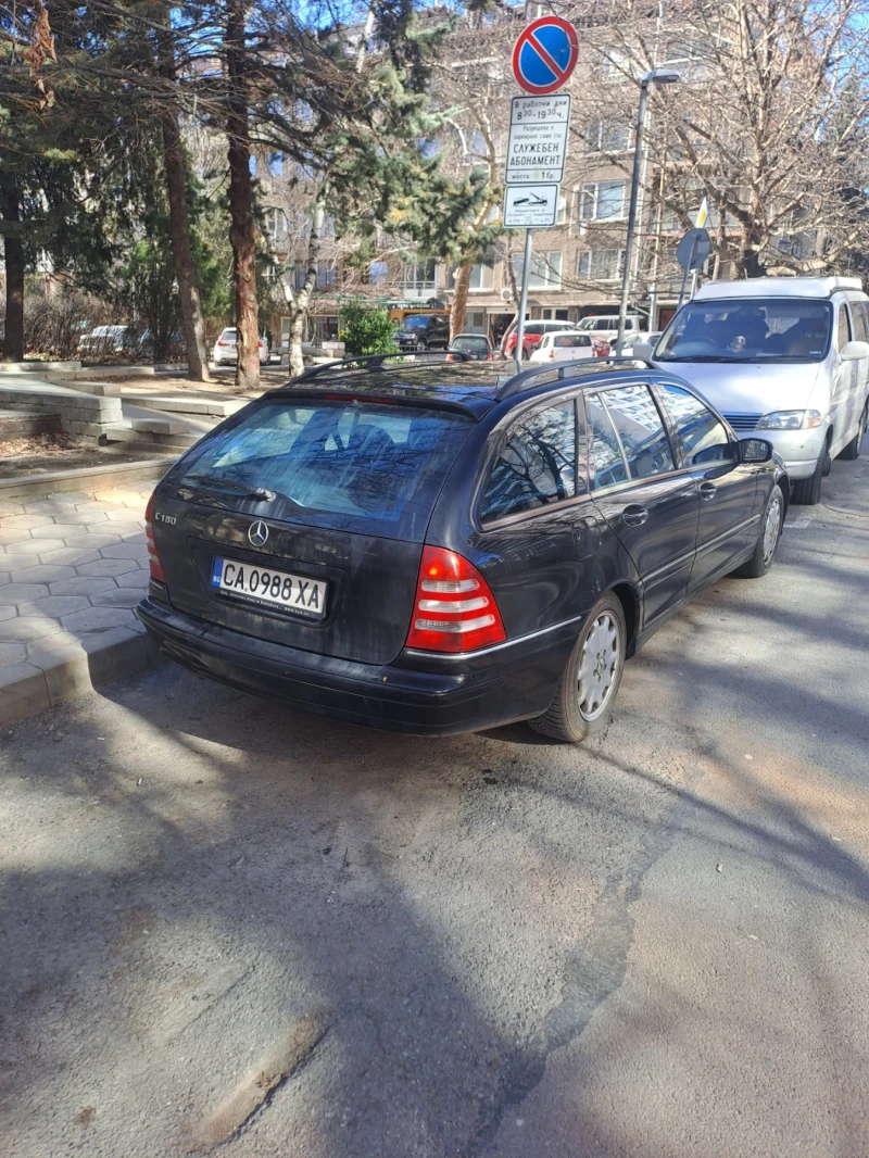 Mercedes-Benz C 180 Комби, снимка 3 - Автомобили и джипове - 52720659