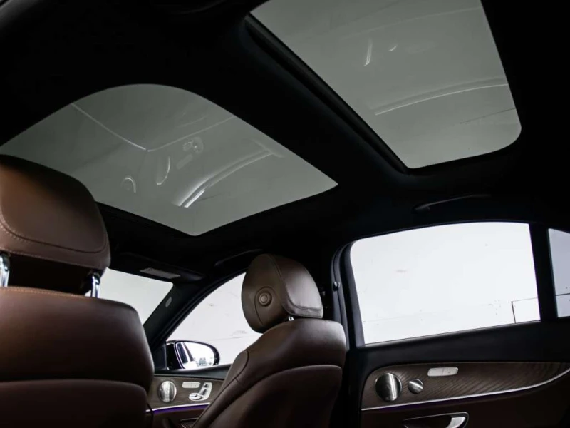 Mercedes-Benz E 450 * CARFAX * ЦЕНА ДО БГ, снимка 8 - Автомобили и джипове - 53099868