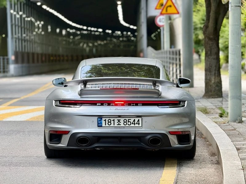 Porsche 911 Turbo S| 641к.с.| ВКЛ.ТЕХНОТЕСТ, снимка 5 - Автомобили и джипове - 55375737