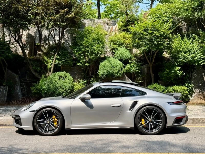 Porsche 911 Turbo S| 641к.с.| ВКЛ.ТЕХНОТЕСТ, снимка 3 - Автомобили и джипове - 55375737