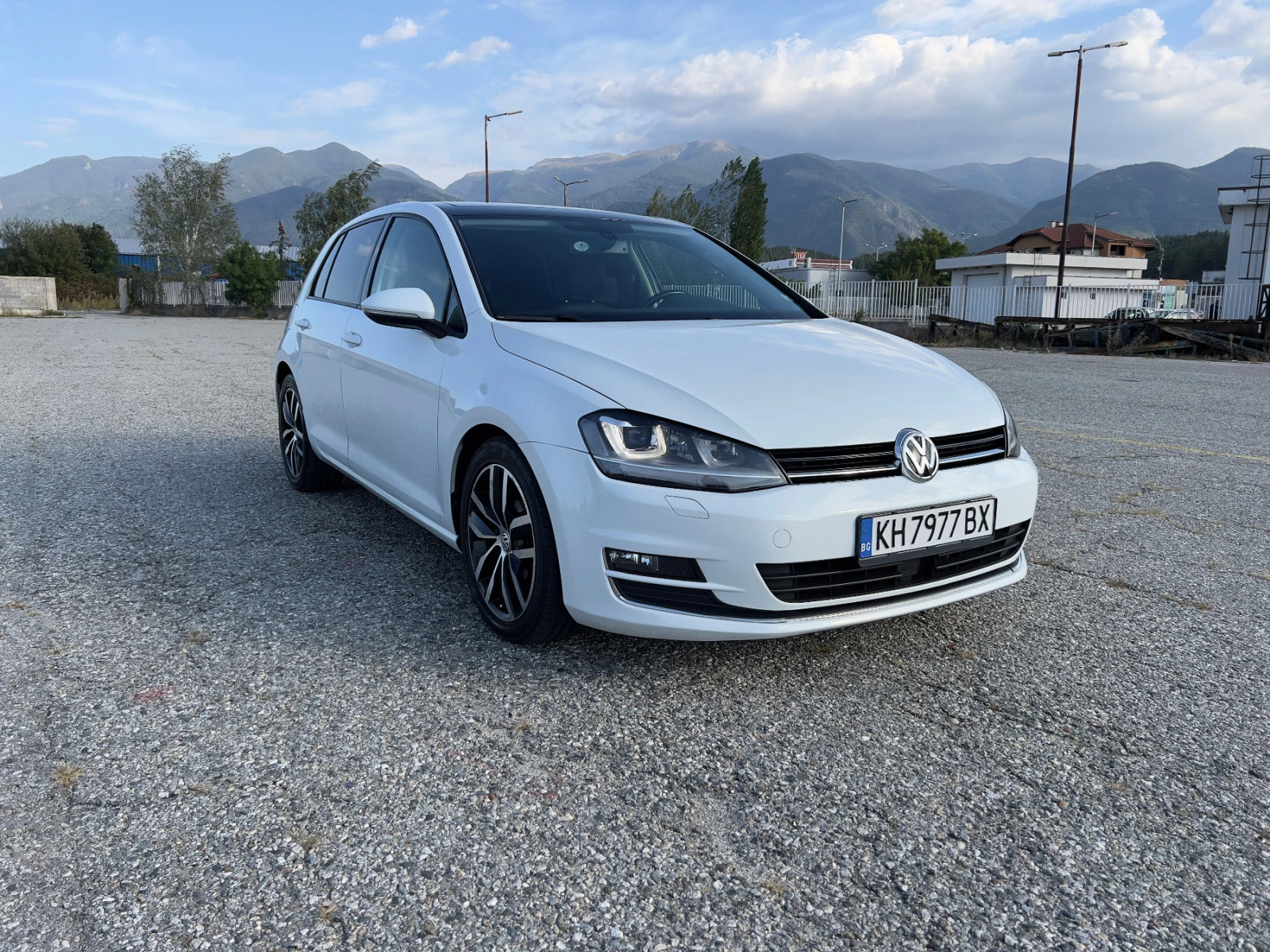 VW Golf 2.0 TDI BLUEMOTION - изображение 3