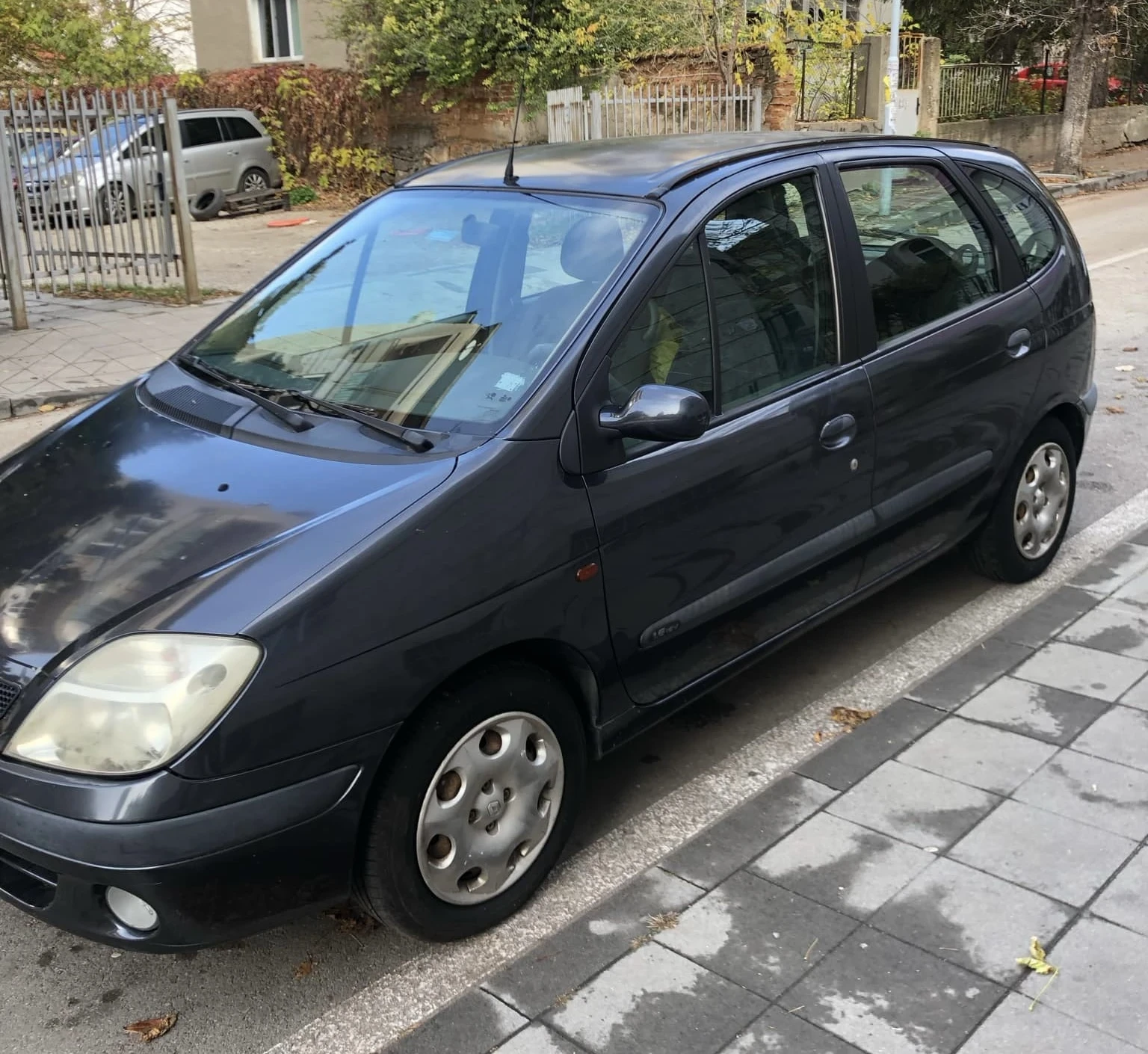 Renault Scenic  - изображение 4