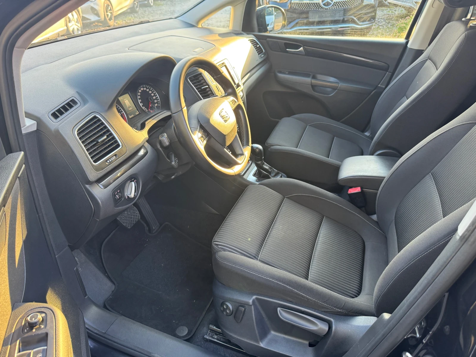 Seat Alhambra 2.0TDI DSG* FULL* FACELIFT - изображение 10