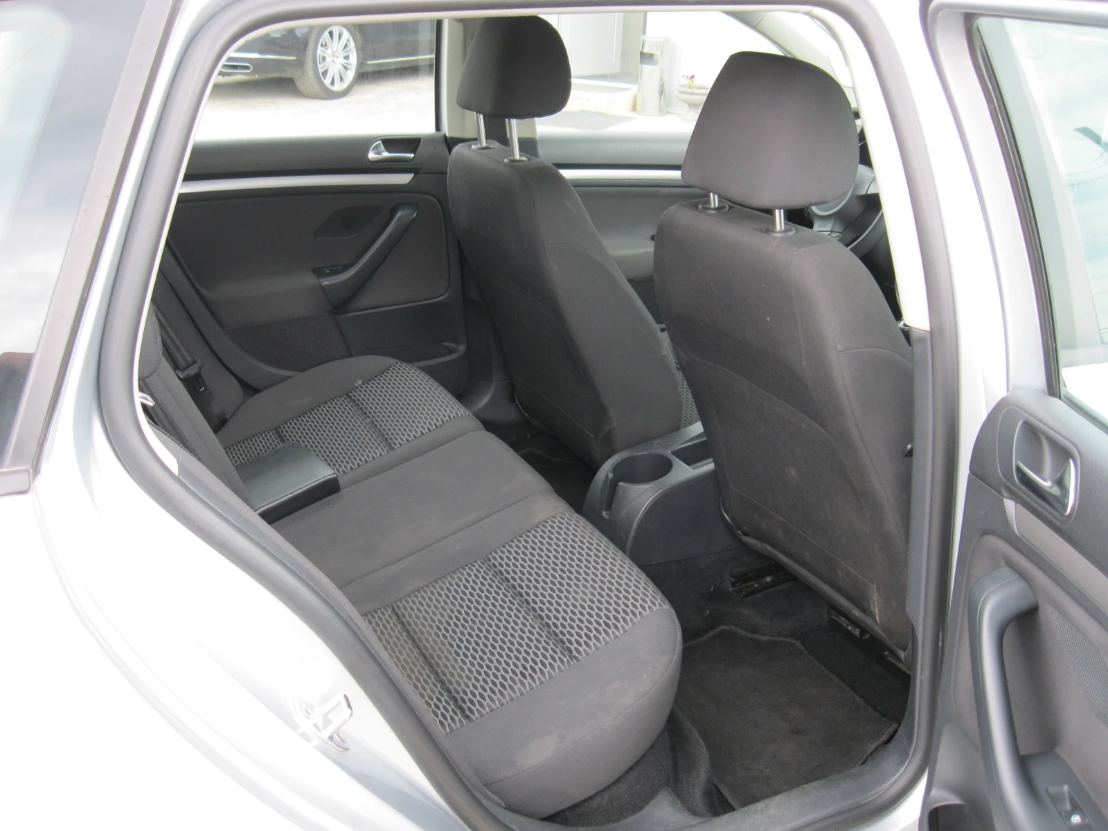 VW Golf  - изображение 10