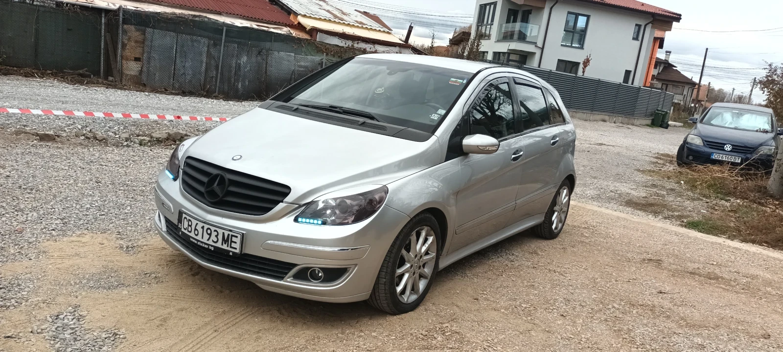 Mercedes-Benz B 180  - изображение 6