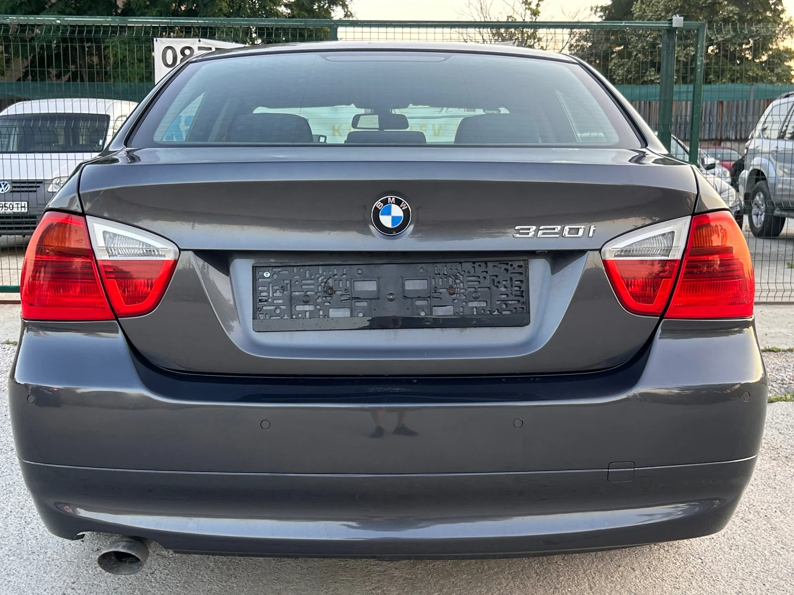 BMW 320  - изображение 4