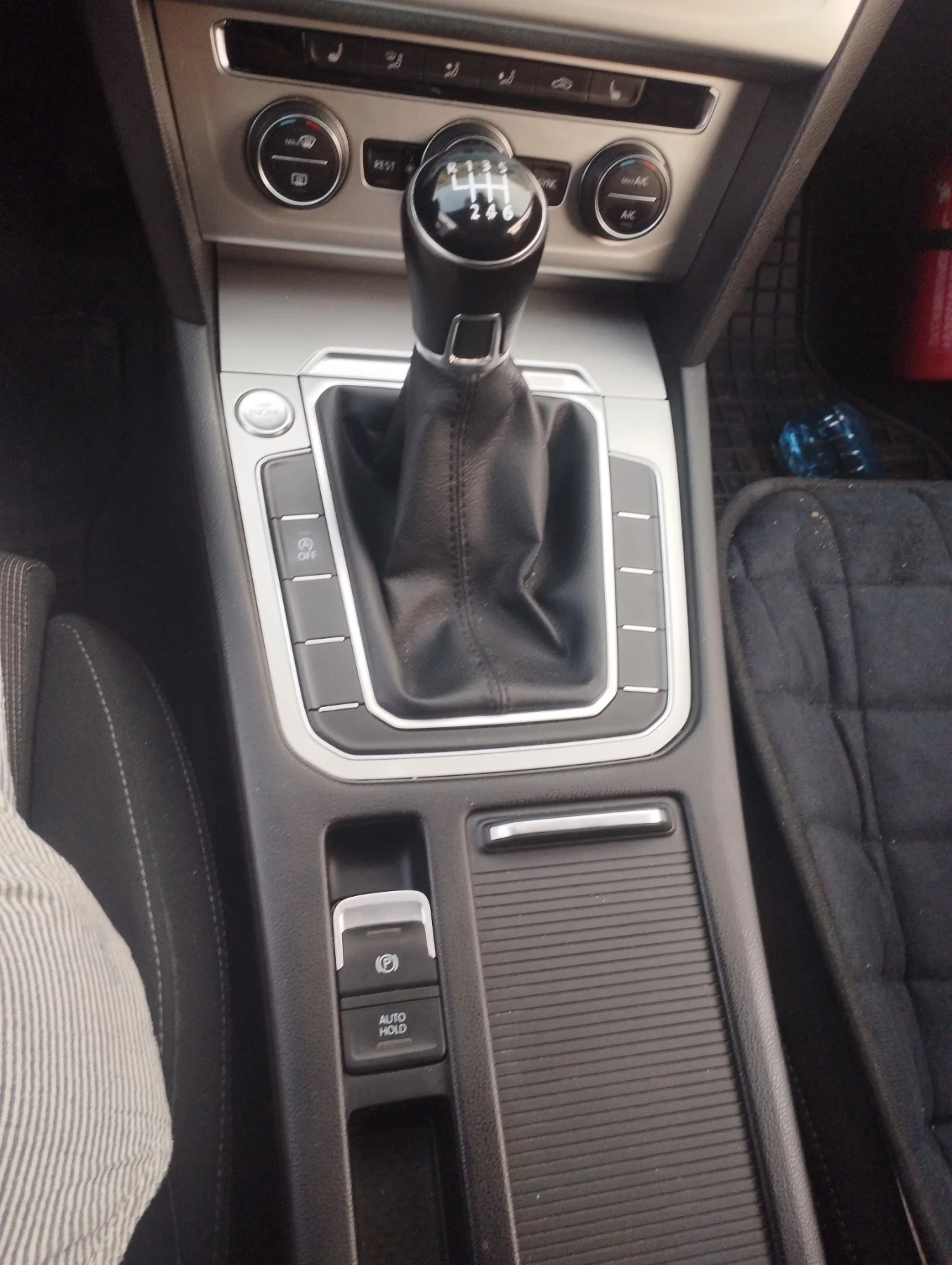 VW Passat B8 - изображение 7