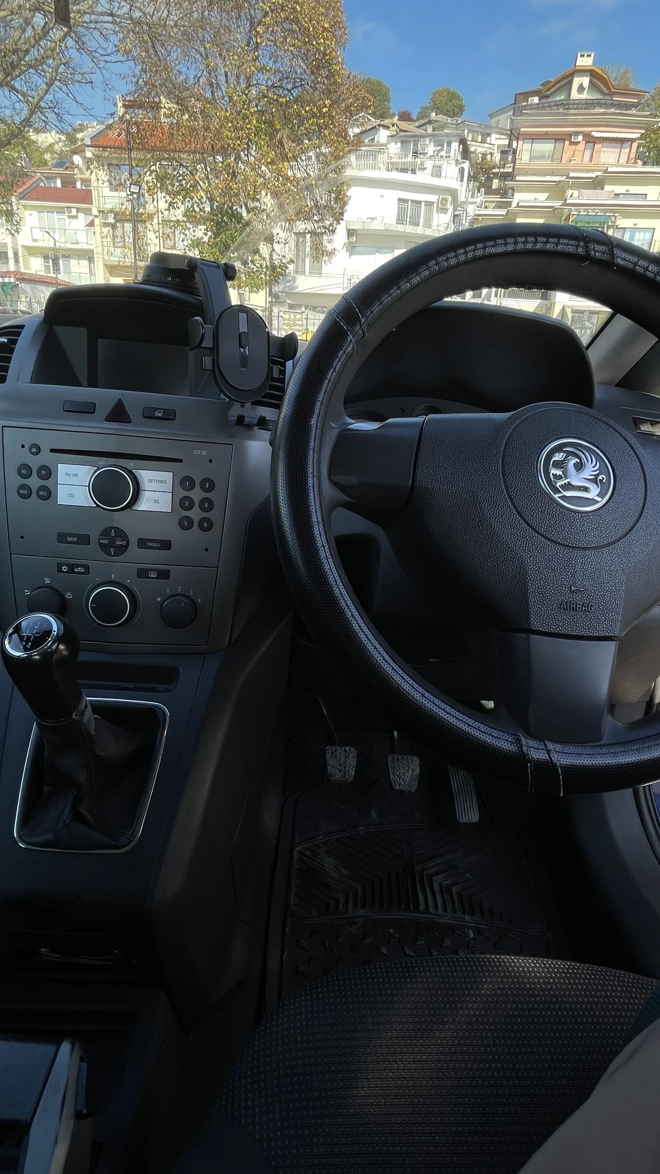 Opel Zafira  - изображение 2