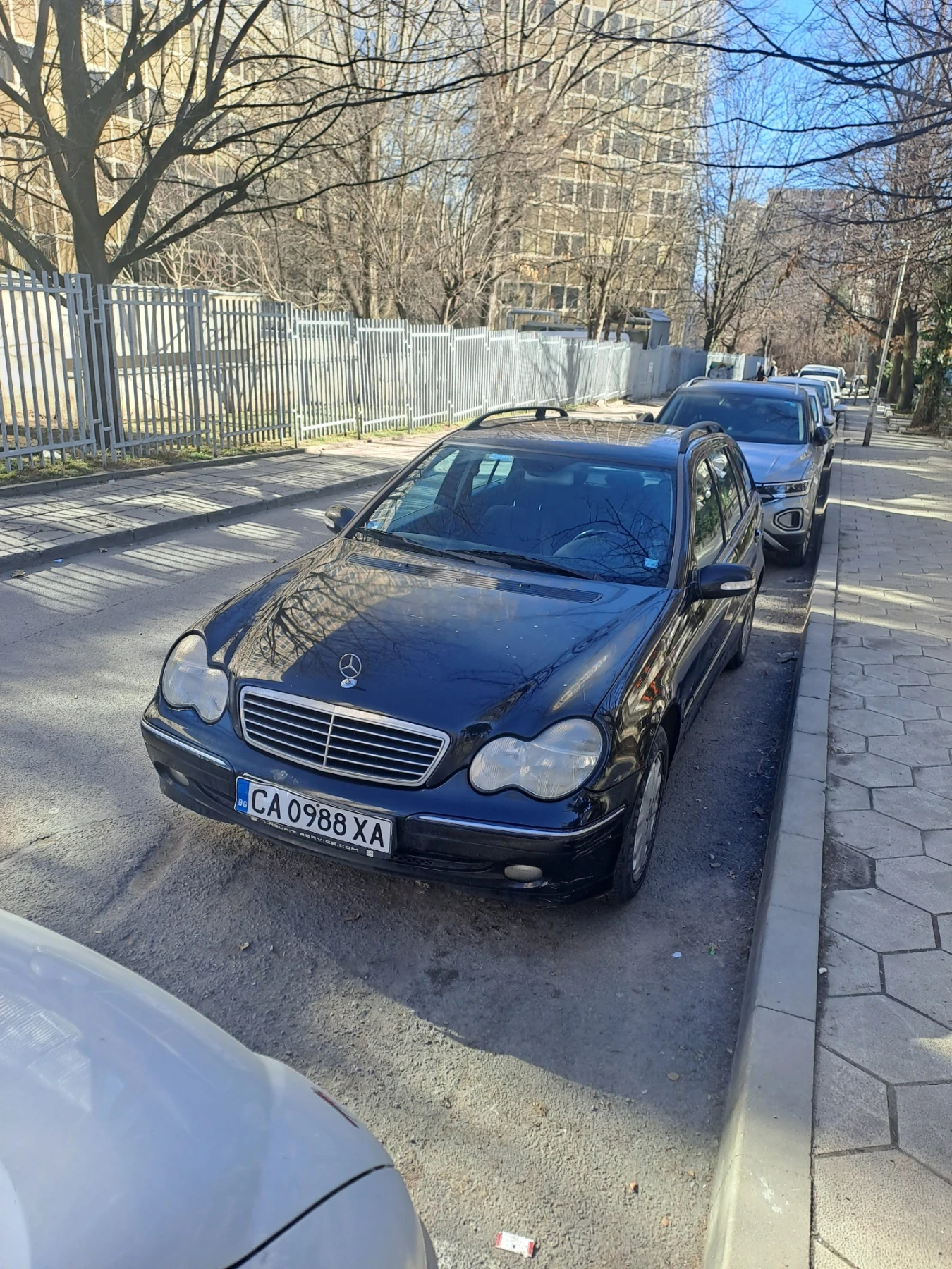 Mercedes-Benz C 180 Комби - изображение 2