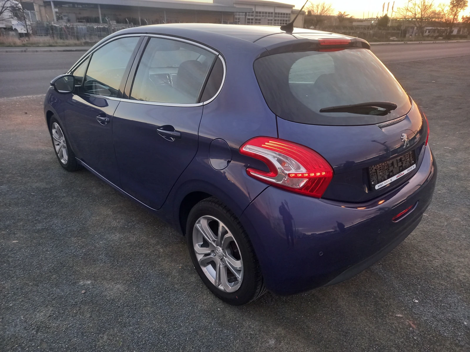 Peugeot 208 1.4 ���� �����������  ��� ������ | Mobile.bg � ����������� 6