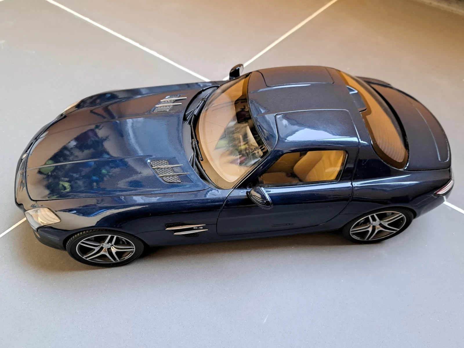 Mercedes-Benz SLS AMG, снимка 7 - Автомобили и джипове - 54233838