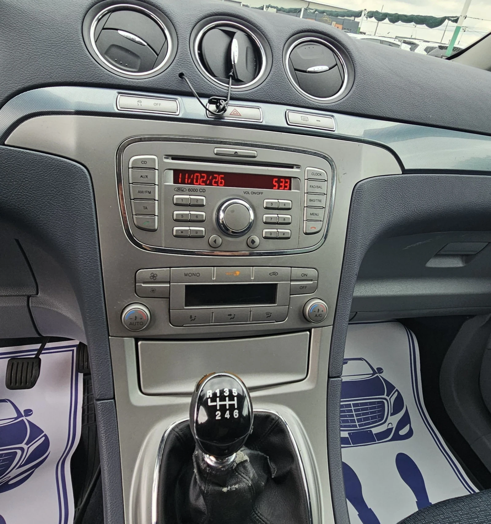 Ford Galaxy 2.0D 7места ТОП състояние, снимка 10 - Автомобили и джипове - 53915467