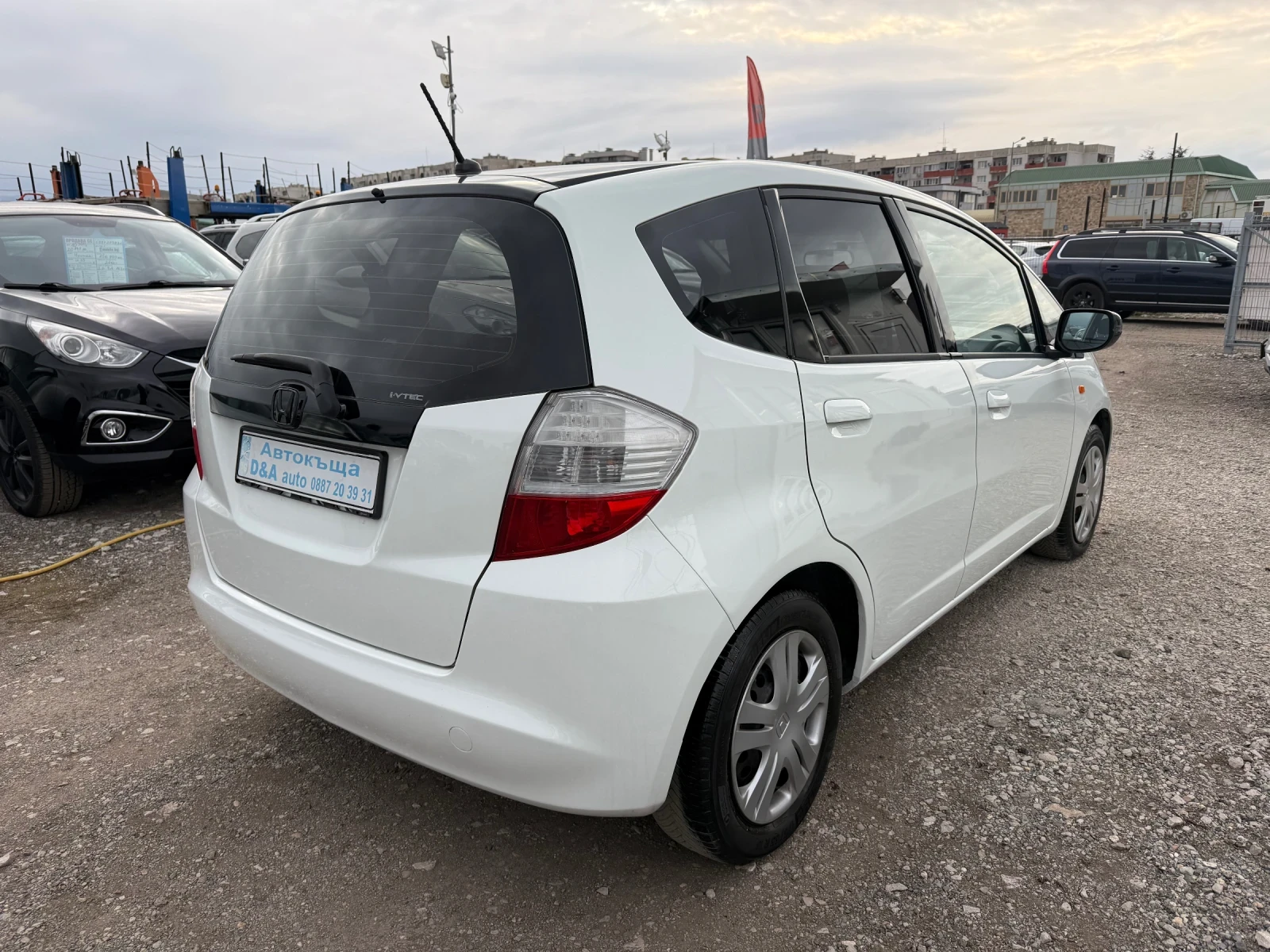 Honda Jazz 1.2i    Facelift , снимка 8 - Автомобили и джипове - 53952628