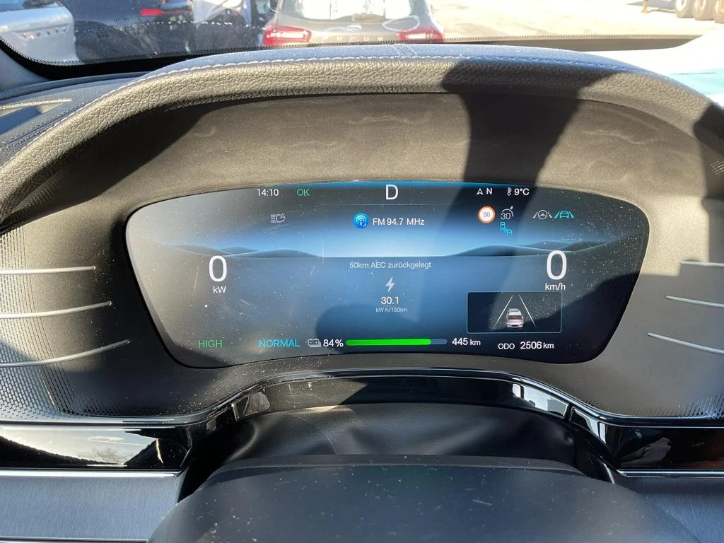 BYD Tang, снимка 12 - Автомобили и джипове - 54087781