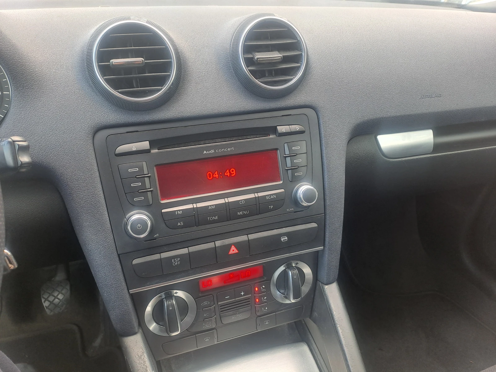 Audi A3 2.0 tdi , снимка 11 - Автомобили и джипове - 54361705