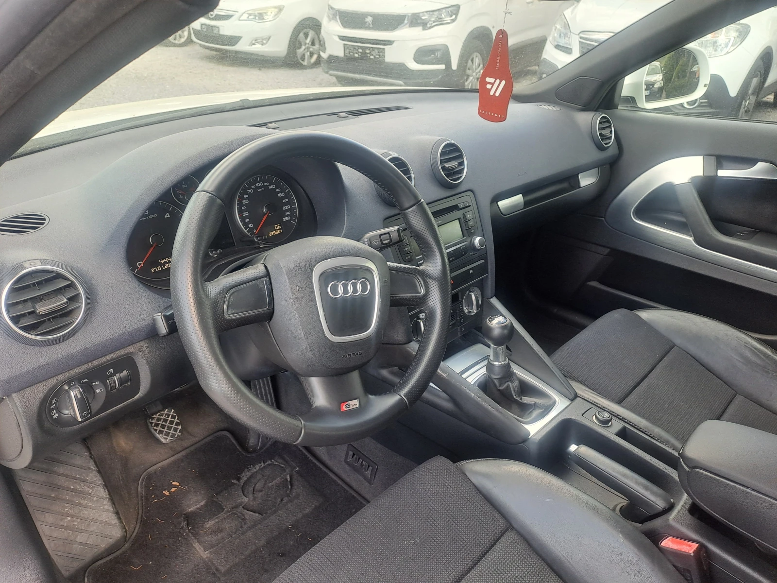 Audi A3 2.0 tdi , снимка 8 - Автомобили и джипове - 54361705