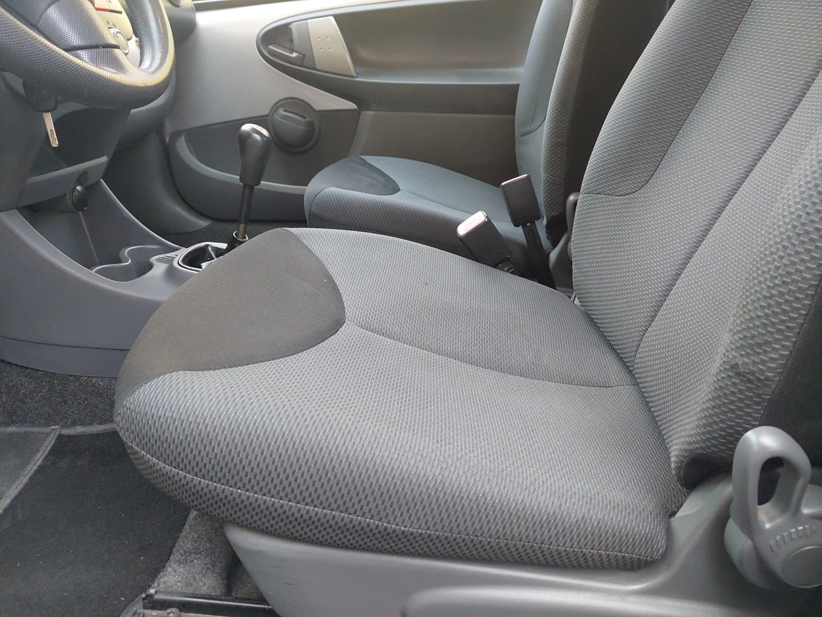 Toyota Aygo, снимка 7 - Автомобили и джипове - 54388432
