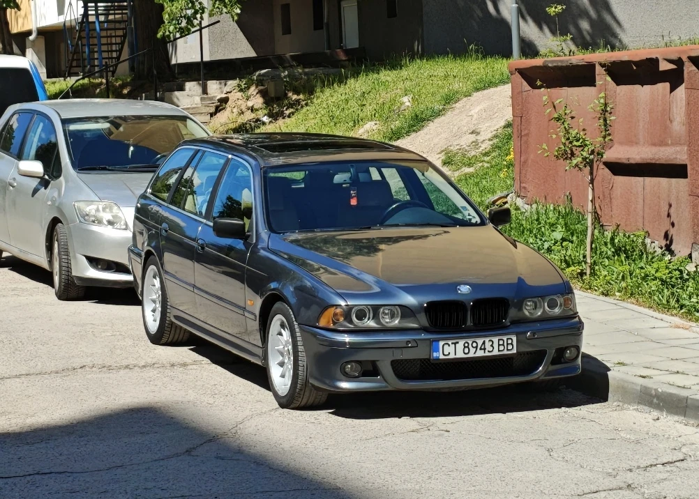 BMW 525, снимка 2 - Автомобили и джипове - 54436789