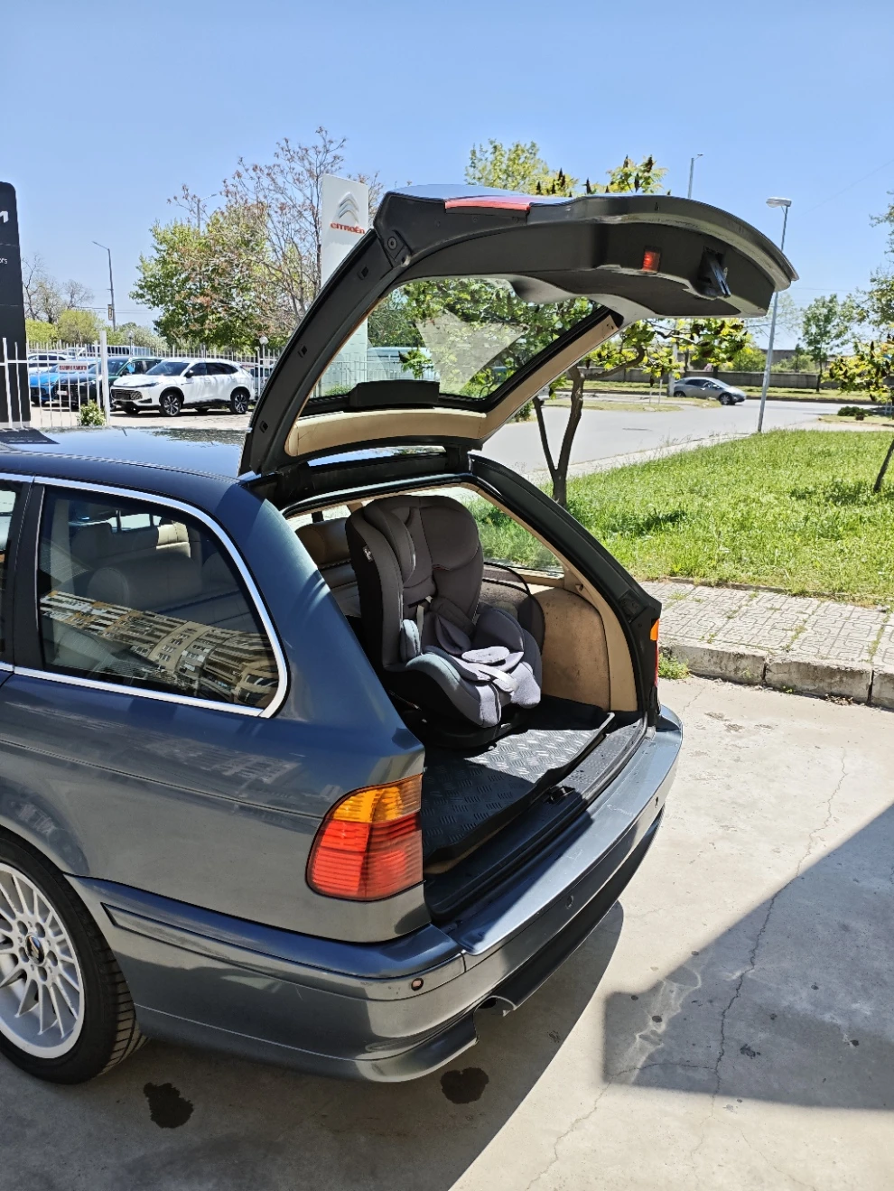 BMW 525, снимка 8 - Автомобили и джипове - 54436789