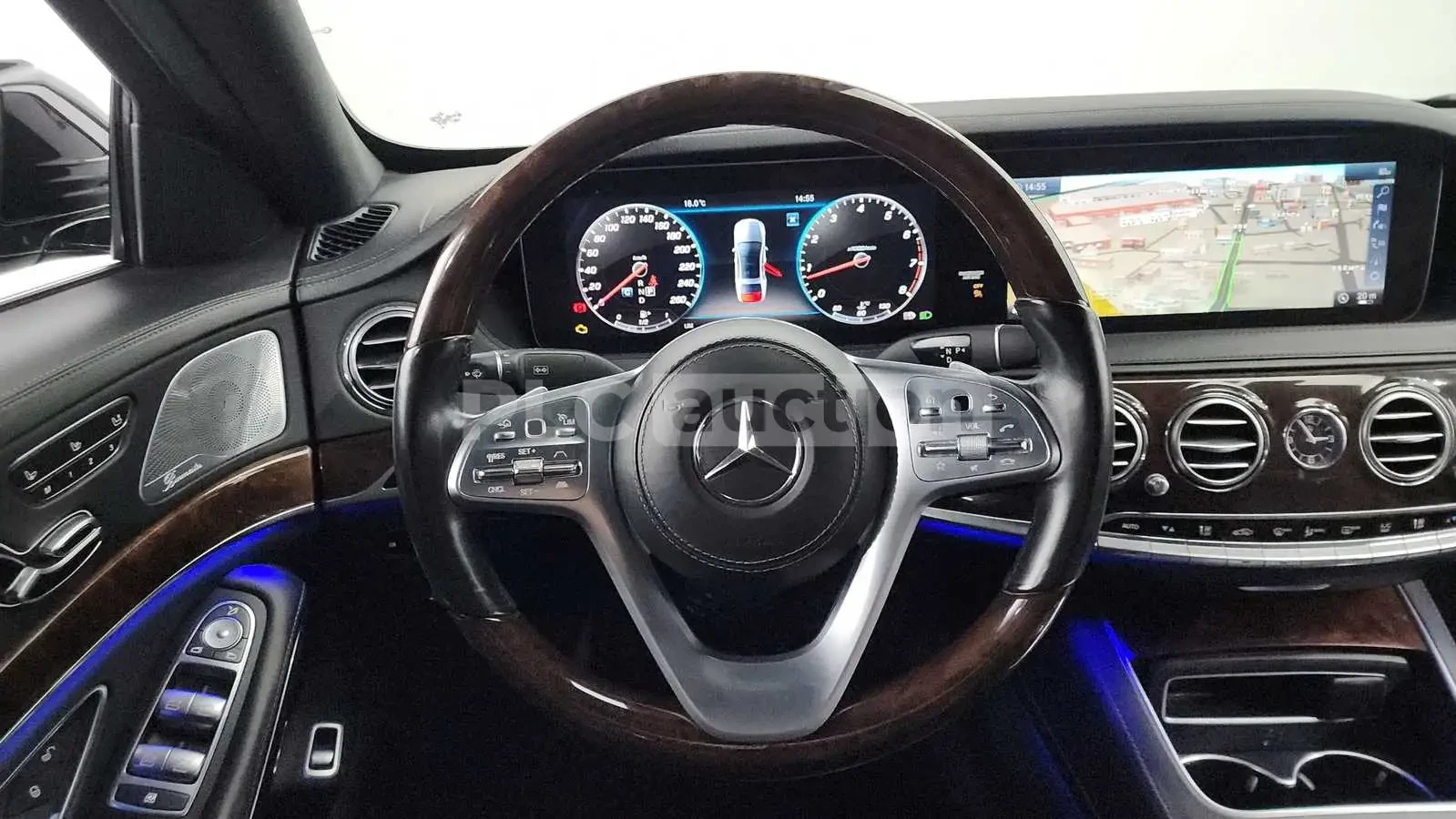Mercedes-Benz S 560 4MATIC* DISTRONIC* BURMESTER* ОБДУХВАНЕ* , снимка 6 - Автомобили и джипове - 54567266