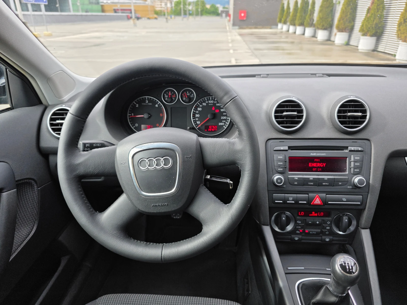 Audi A3 Sportback-2.0 TDI-16V-140hp., снимка 9 - Автомобили и джипове - 54600534