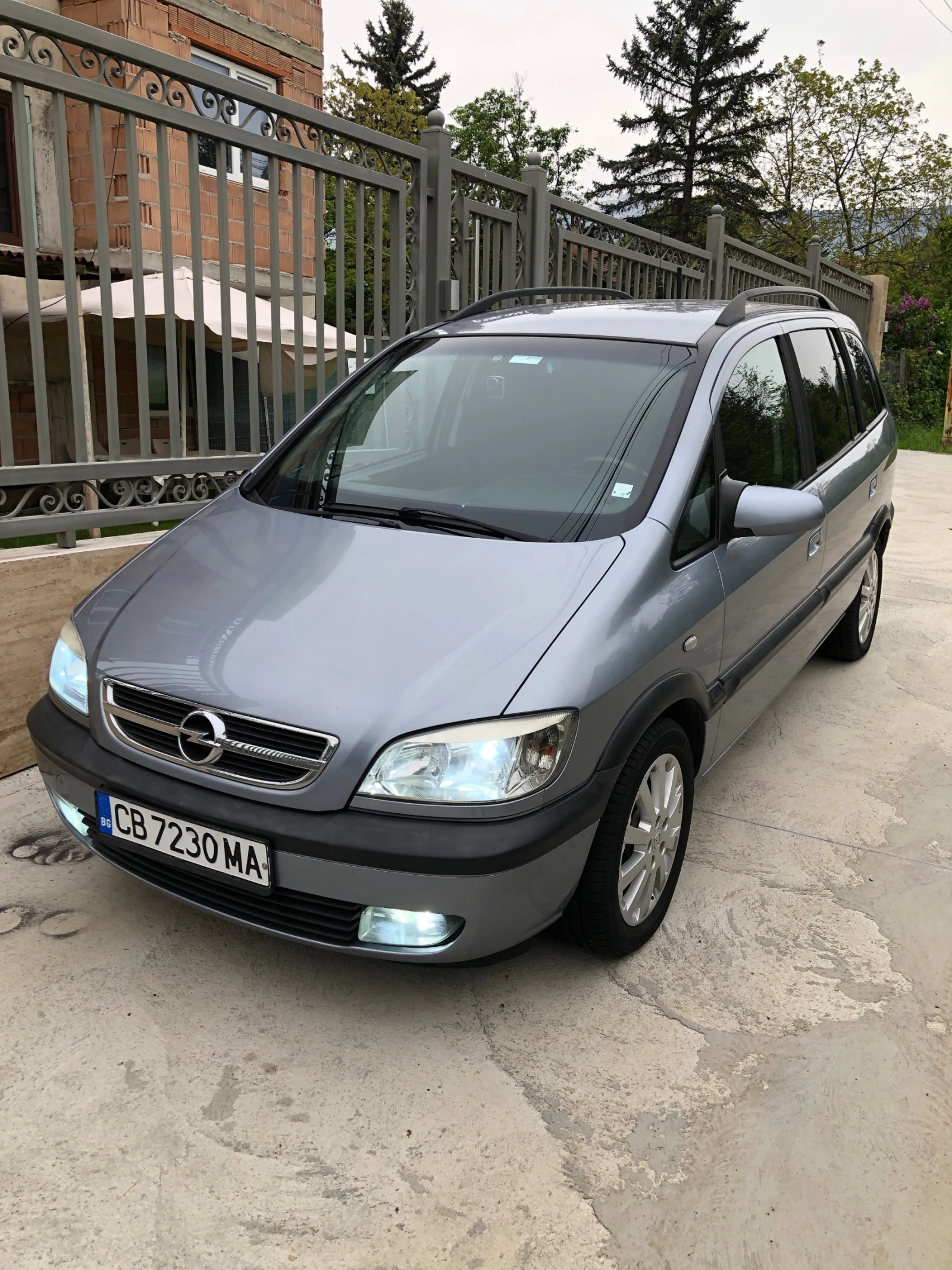 Opel Zafira