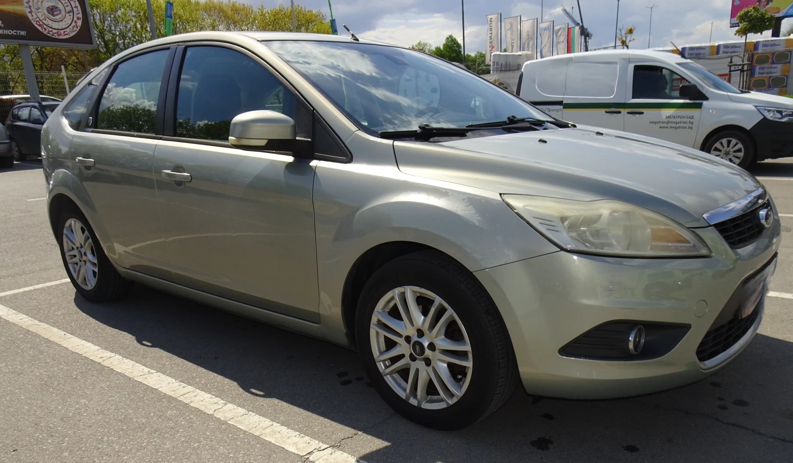 Ford Focus 1.6 Ghia, снимка 5 - Автомобили и джипове - 54778507