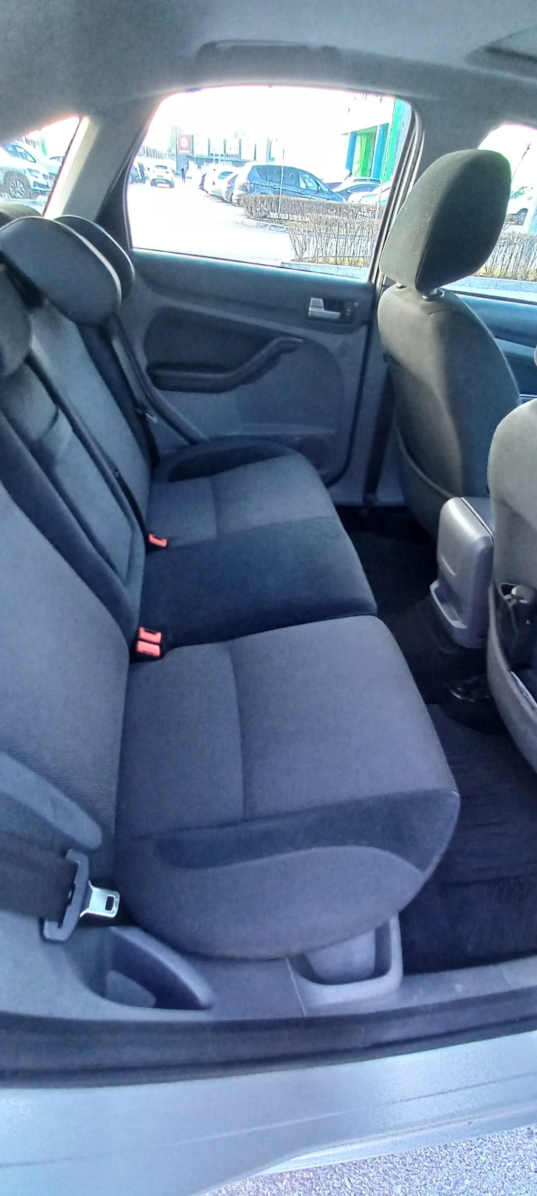 Ford Focus 1.6 Ghia, снимка 10 - Автомобили и джипове - 54778507
