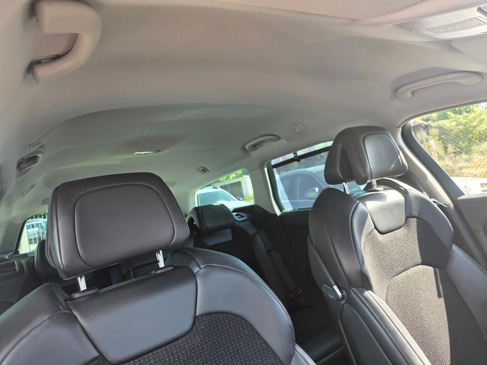 Citroen C5 2.0HDI 84000km!!!, снимка 15 - Автомобили и джипове - 55298688