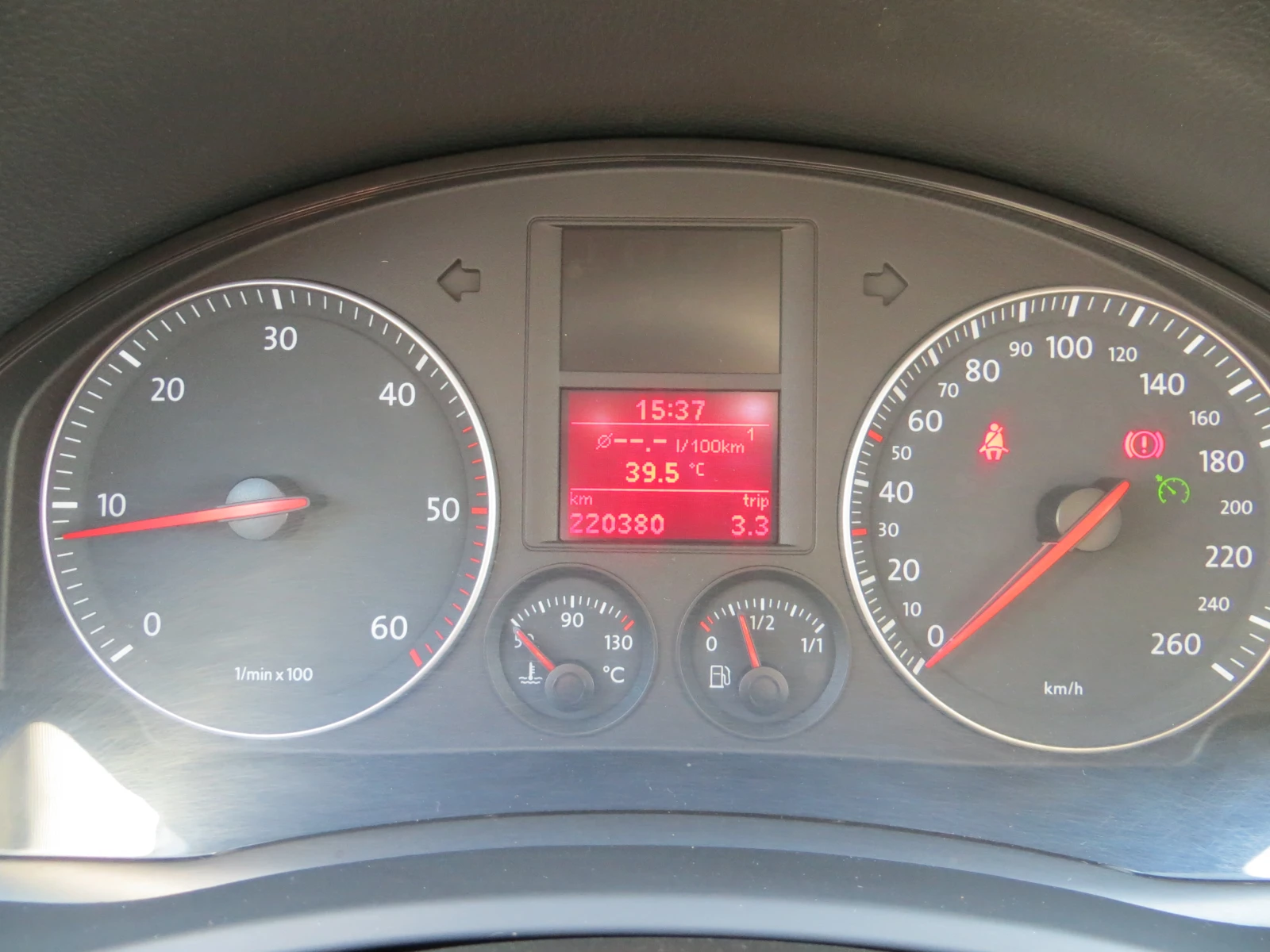 VW Golf 2.0TDI , снимка 11 - Автомобили и джипове - 55836507