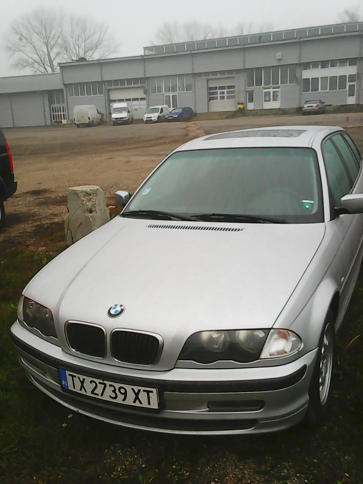 BMW 320, снимка 2 - Автомобили и джипове - 55904440
