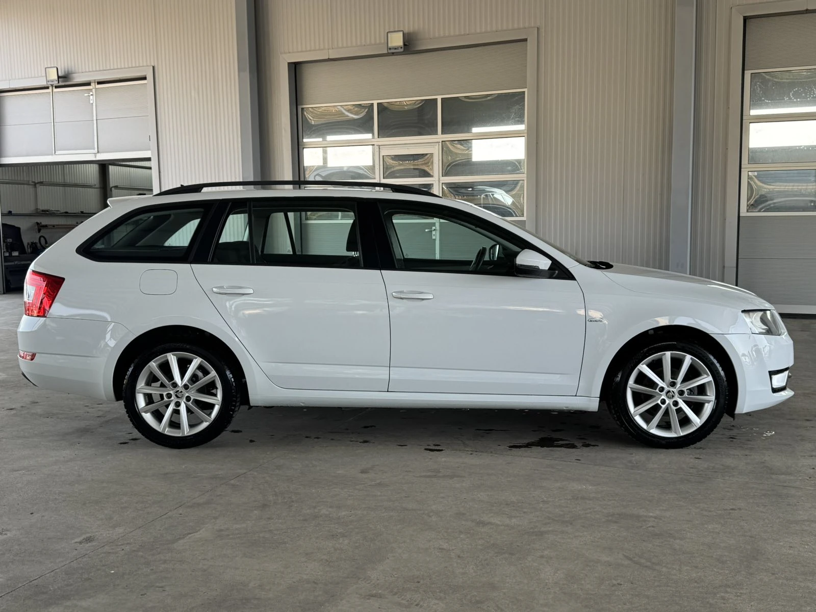 Skoda Octavia 1.6* 110ps* �������* ����* ������* ���������*  | Mobile.bg � ����������� 6