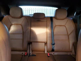 Porsche Cayenne 4X4/KEYLESS/ПАНОРАМА/ВИДЕО НА МОТОРА - 55600 лв. / 28427.83 € - 49594650 11