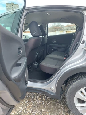Honda Hr-v 1.5 I-VTEC, снимка 15