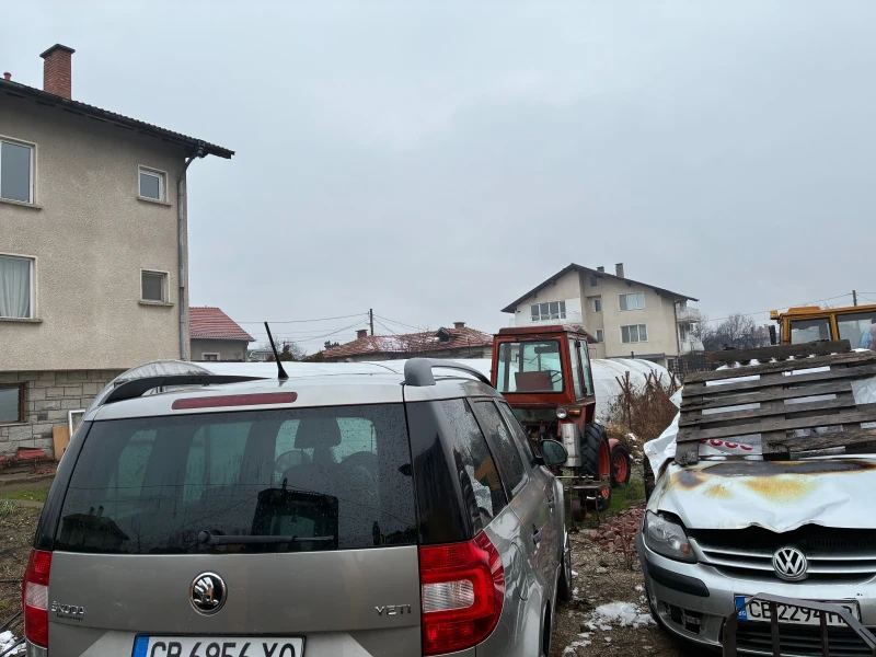 Skoda Yeti, снимка 9 - Автомобили и джипове - 53101123