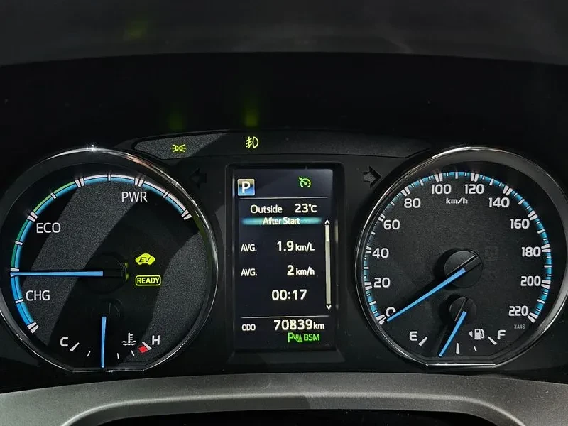 Toyota Rav4 2.5 4Wd, снимка 8 - Автомобили и джипове - 55611109